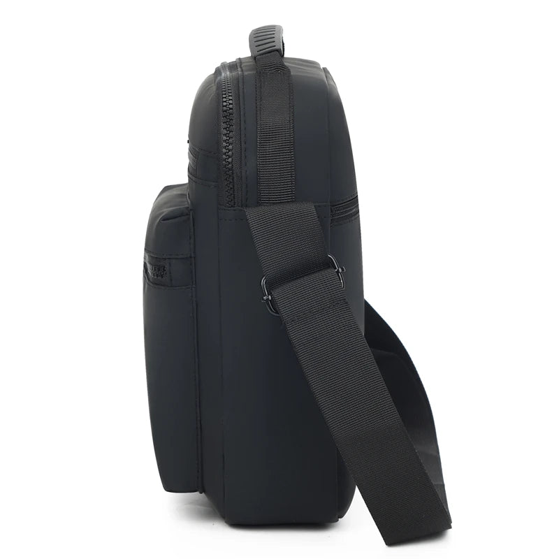 Street Roamer Shoulder Bag